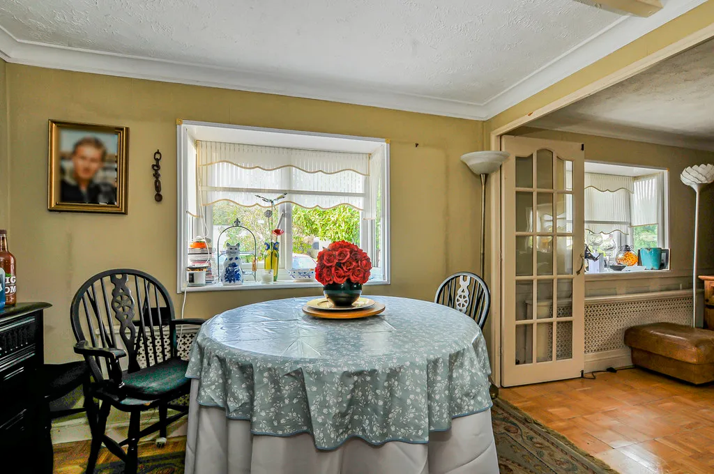 Firs Drive, Orchards Residential Park, SL3, photo 9