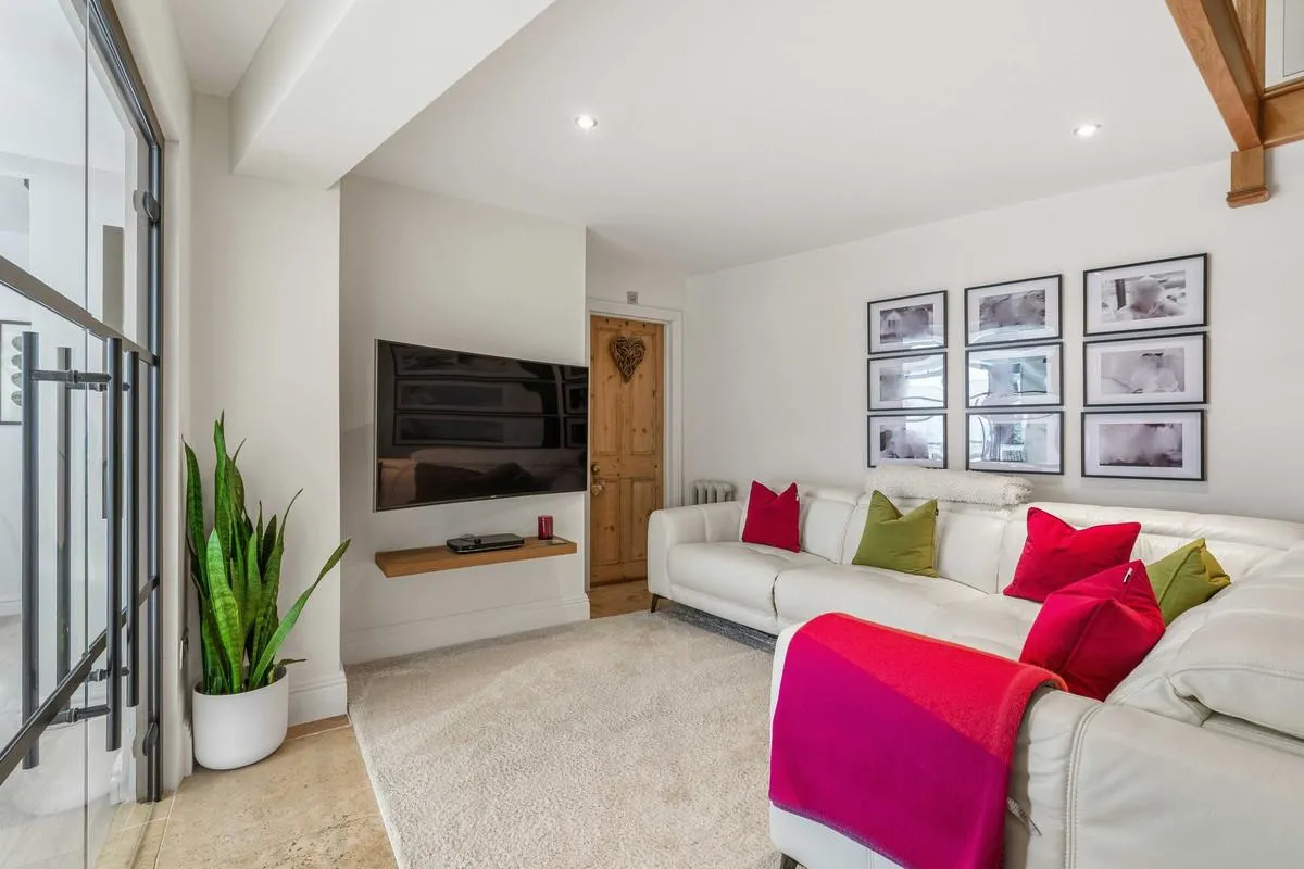 Hillside Kettering Road, Walgrave, NN6, photo 14
