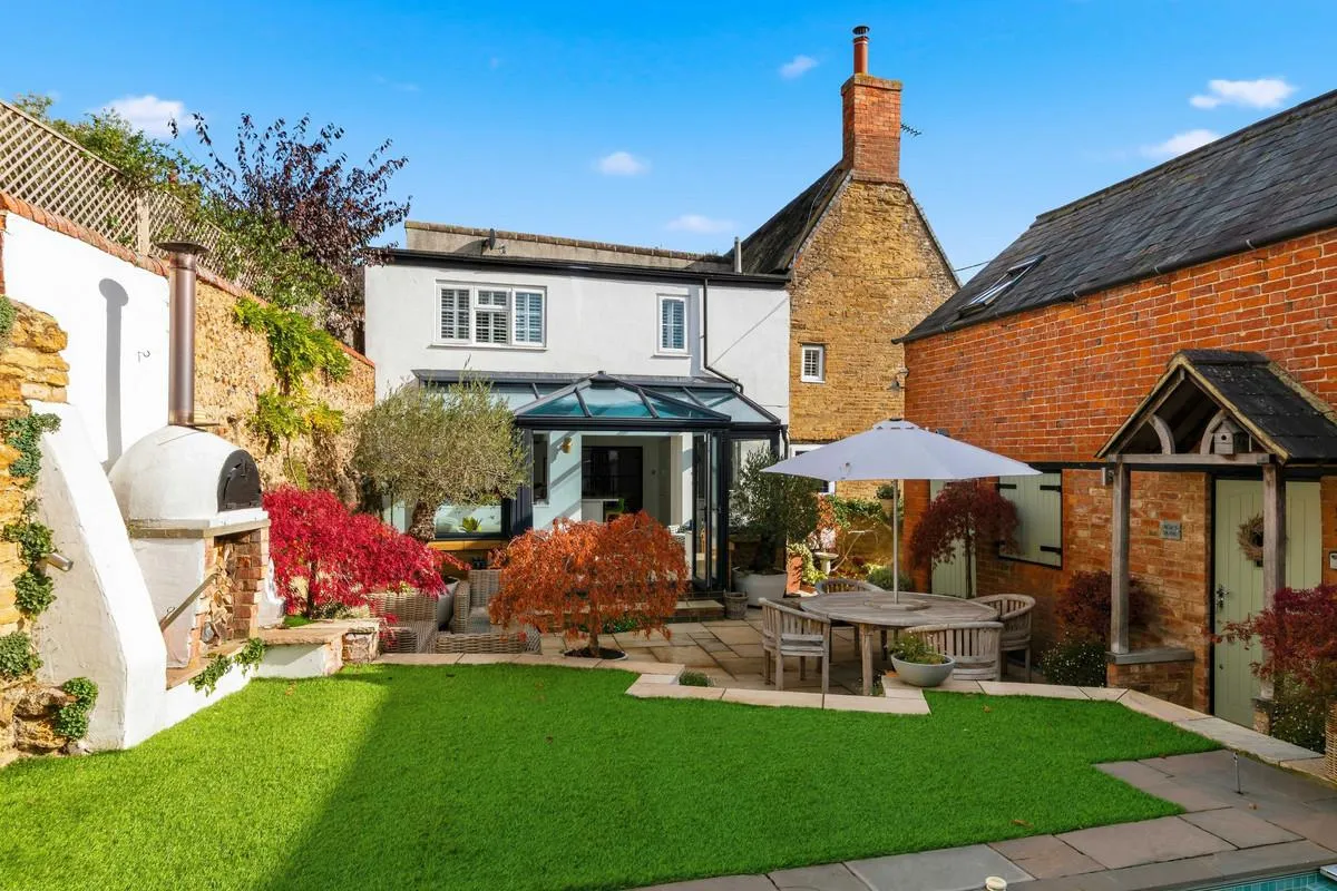 Hillside Kettering Road, Walgrave, NN6, photo 44