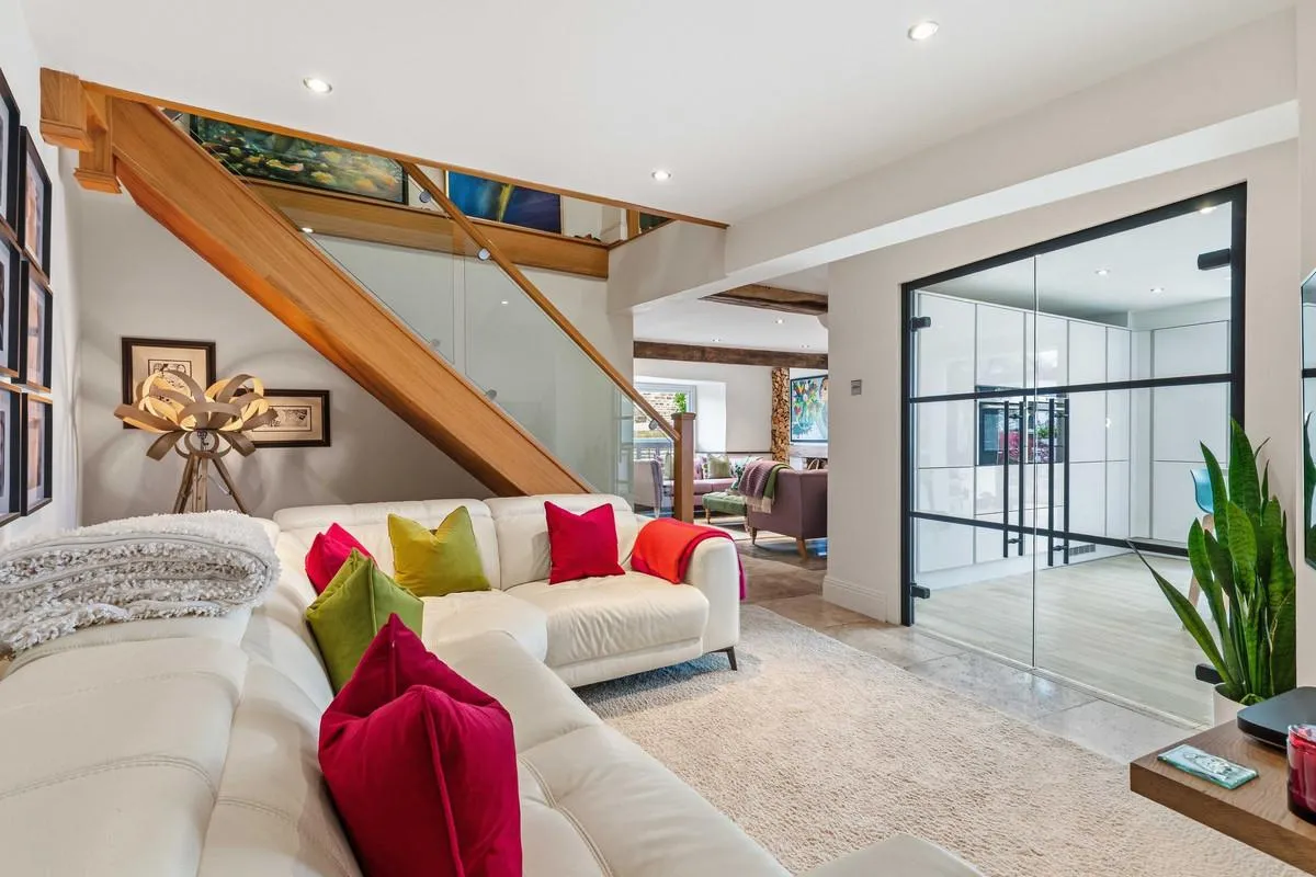 Hillside Kettering Road, Walgrave, NN6, photo 13