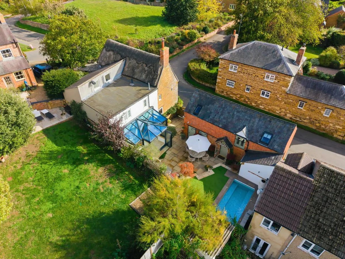 Hillside Kettering Road, Walgrave, NN6, photo 3
