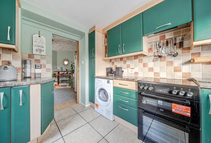 Gaston Avenue, Keynsham, BS31, photo 8