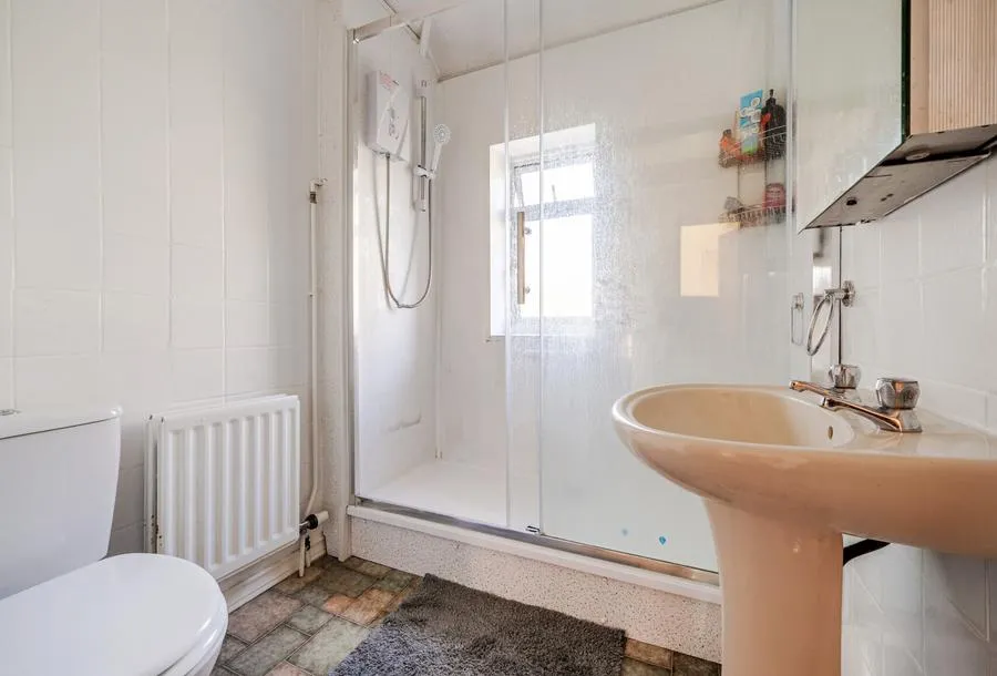 Gaston Avenue, Keynsham, BS31, photo 14