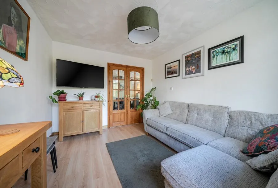 Gaston Avenue, Keynsham, BS31, photo 3