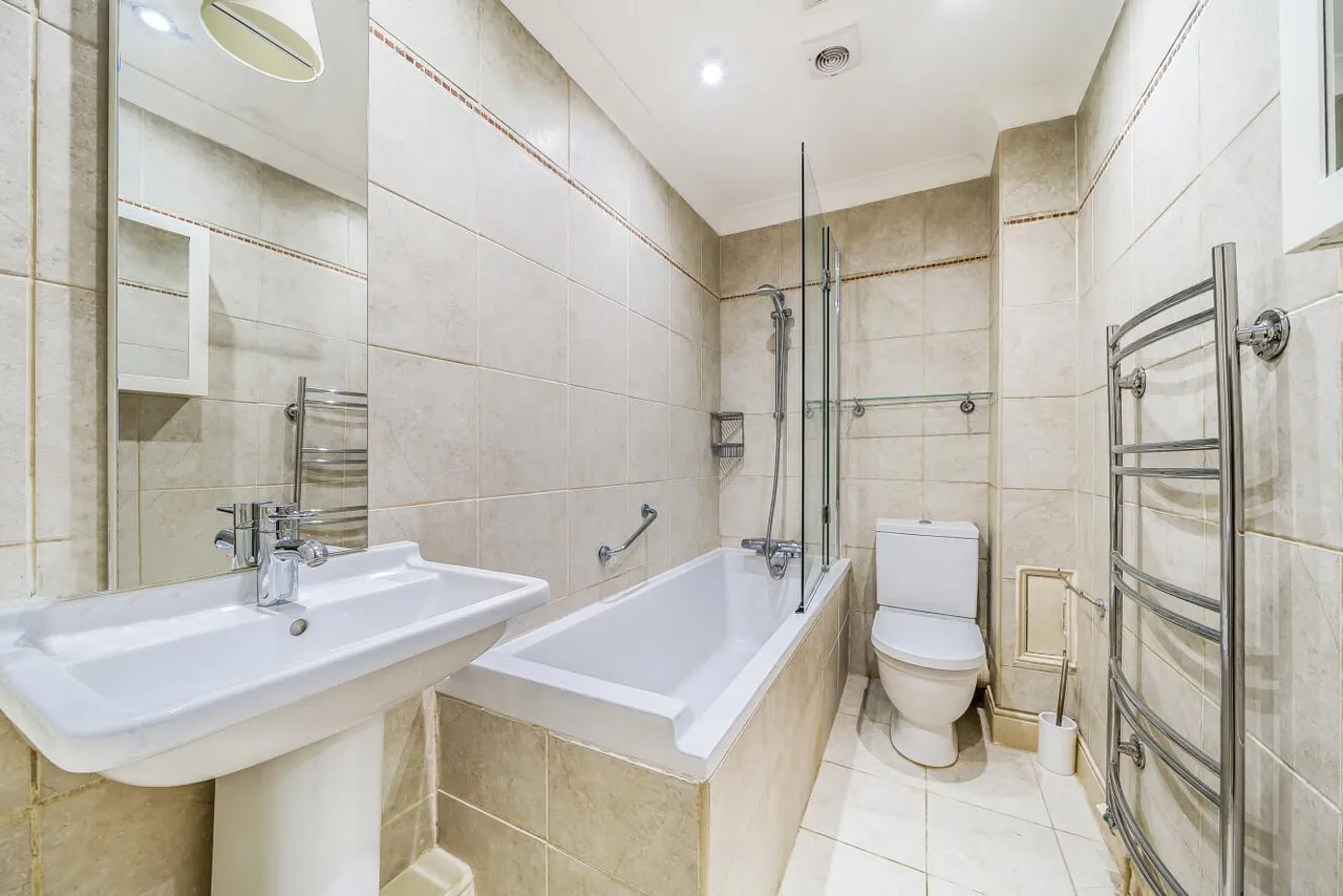 Crossfield Road, Belsize Park, London, NW3, photo 11