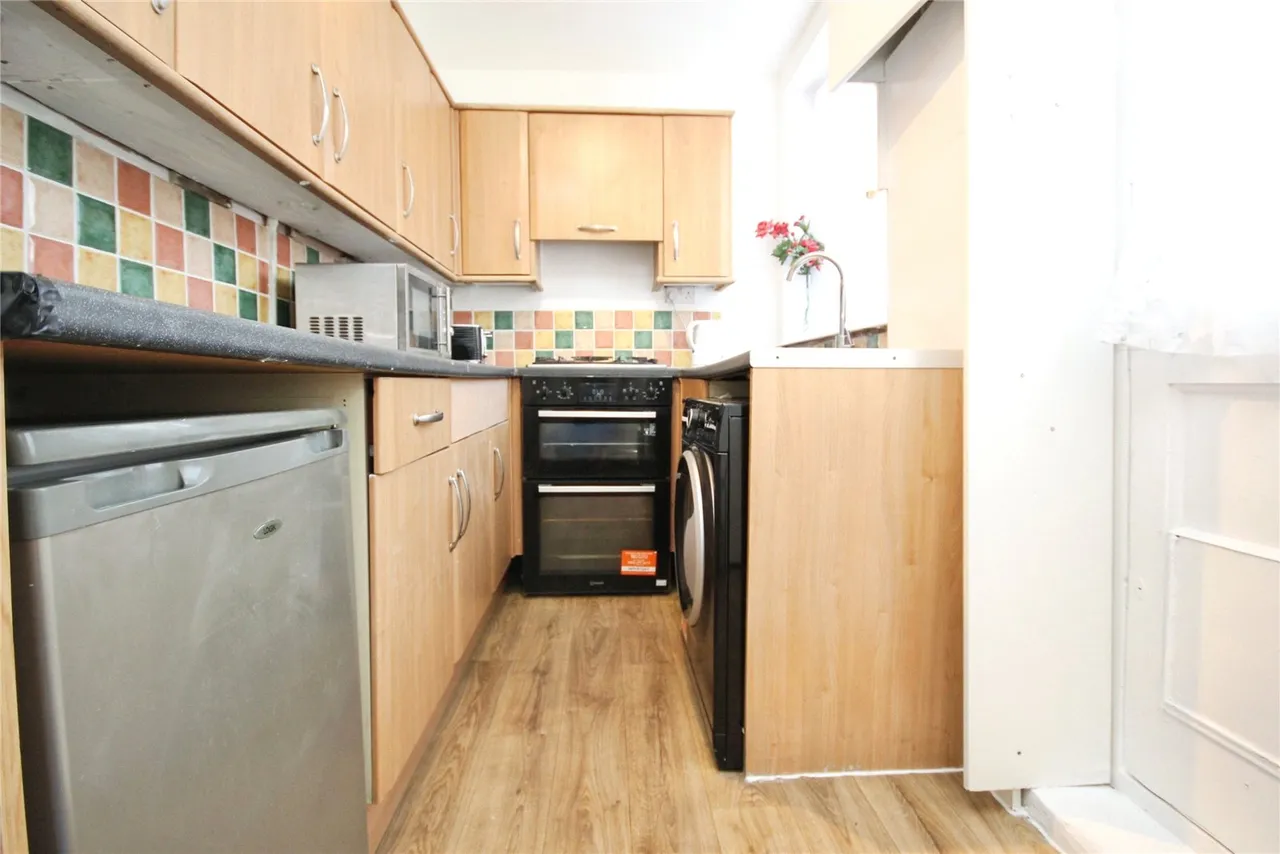 Green Lane, Dagenham, RM8, photo 3