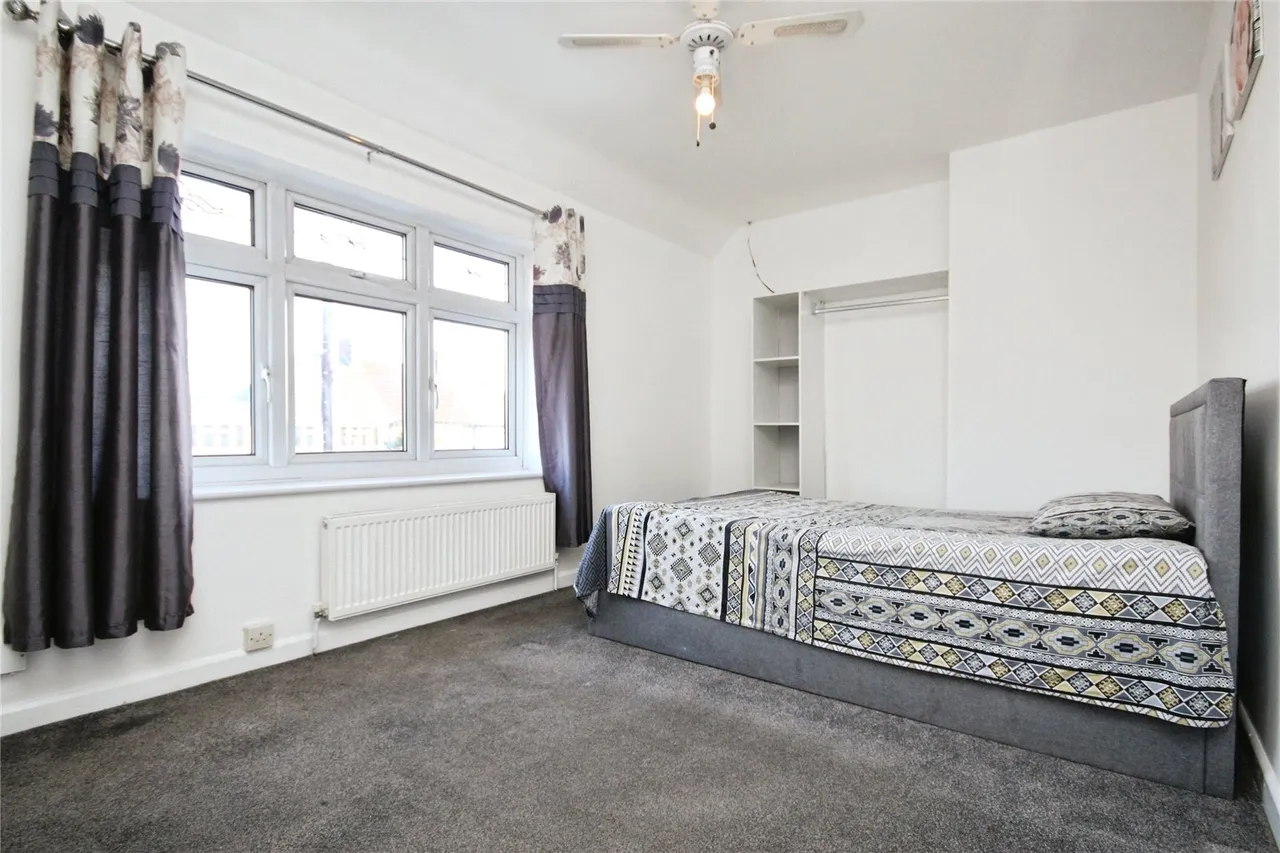 Green Lane, Dagenham, RM8, photo 8