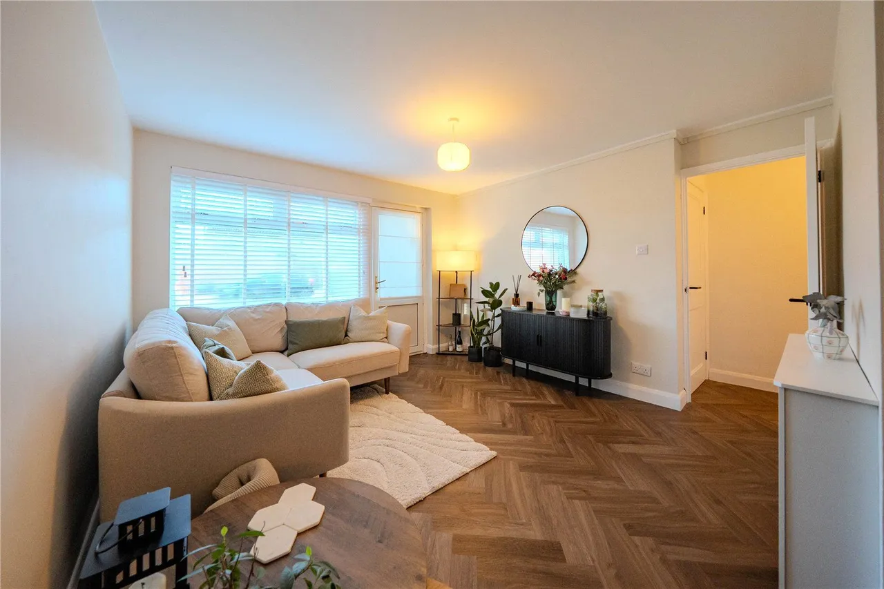 Turnberry View, Leeds, LS17, photo 3