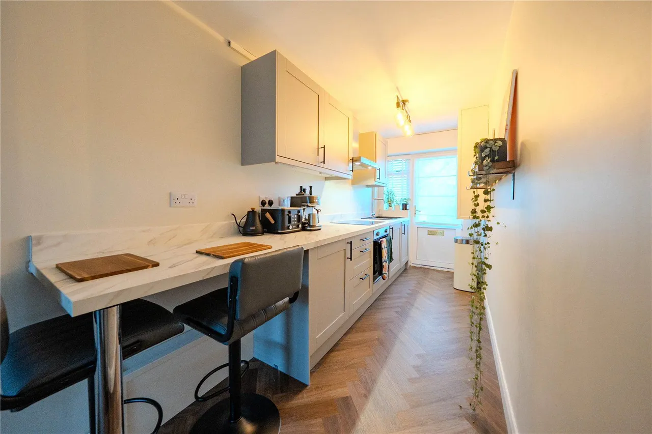 Turnberry View, Leeds, LS17, photo 2