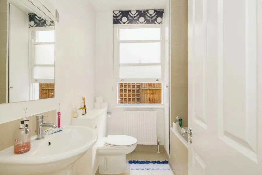 Bowood Road, SW11, photo 4