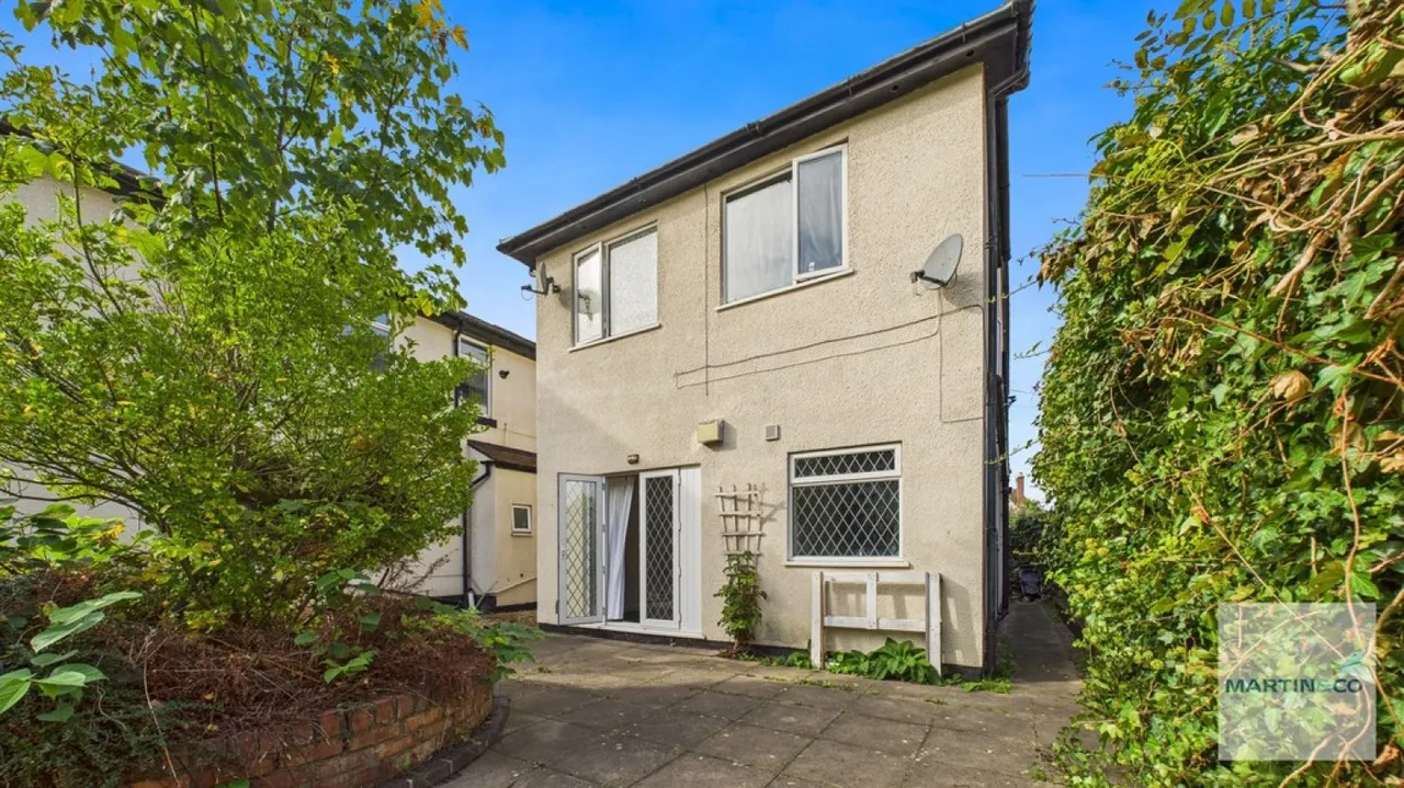 Oakhurst Grange, Wylde Green, photo 6