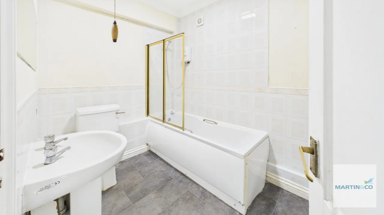 Oakhurst Grange, Wylde Green, photo 4