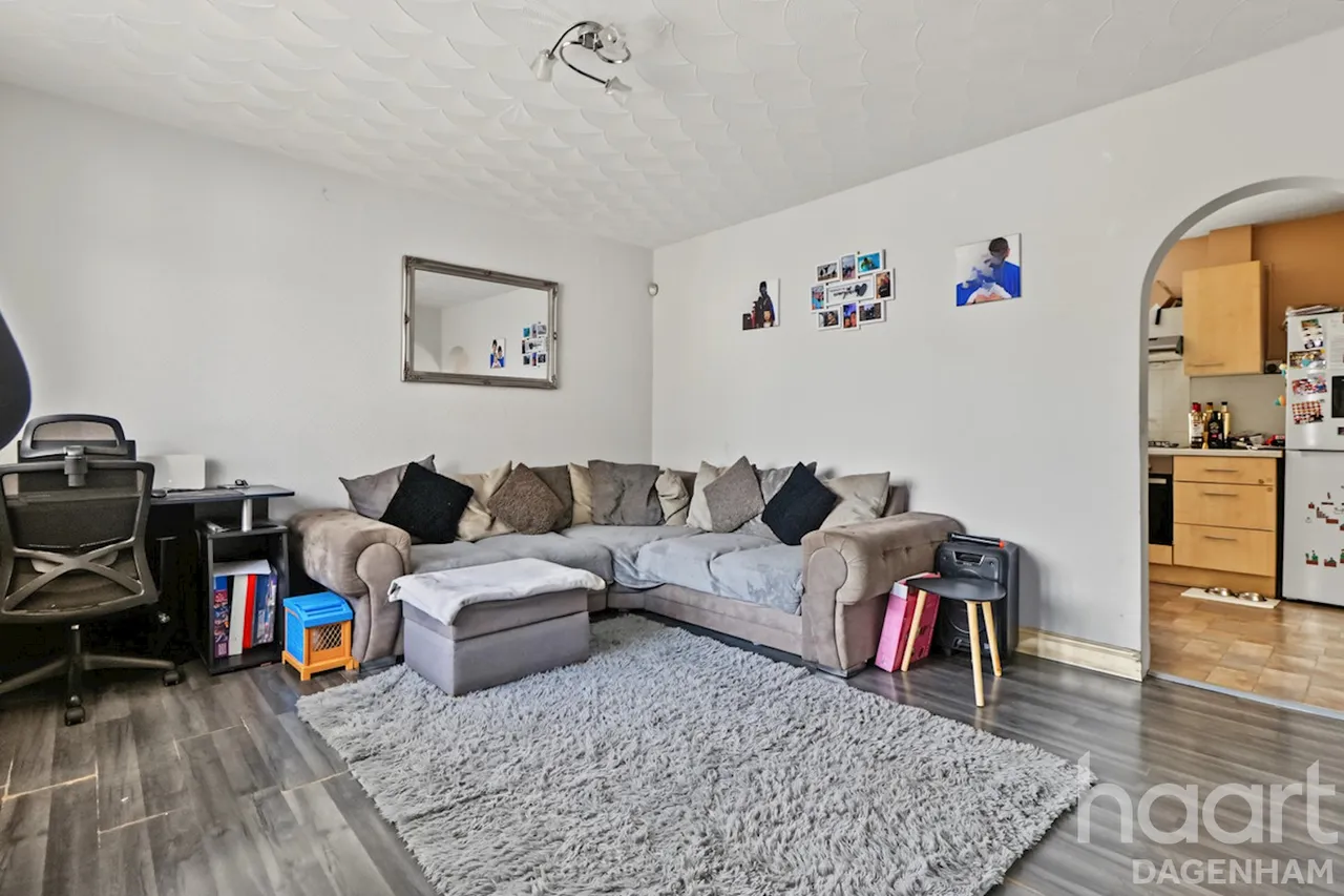 Rusholme Avenue, Dagenham, RM10, photo 3