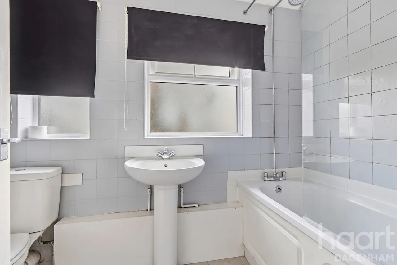 Rusholme Avenue, Dagenham, RM10, photo 8
