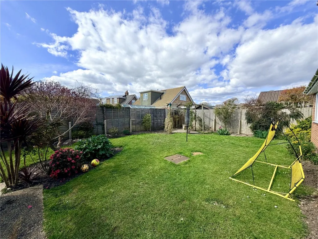 Pennington, Lymington, photo 10