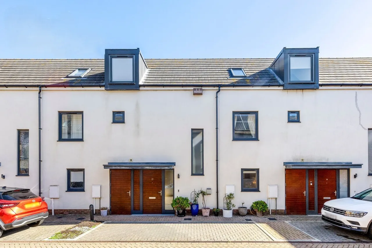 4 bed house for sale, Bristol Gardens, Brighton, BN2
