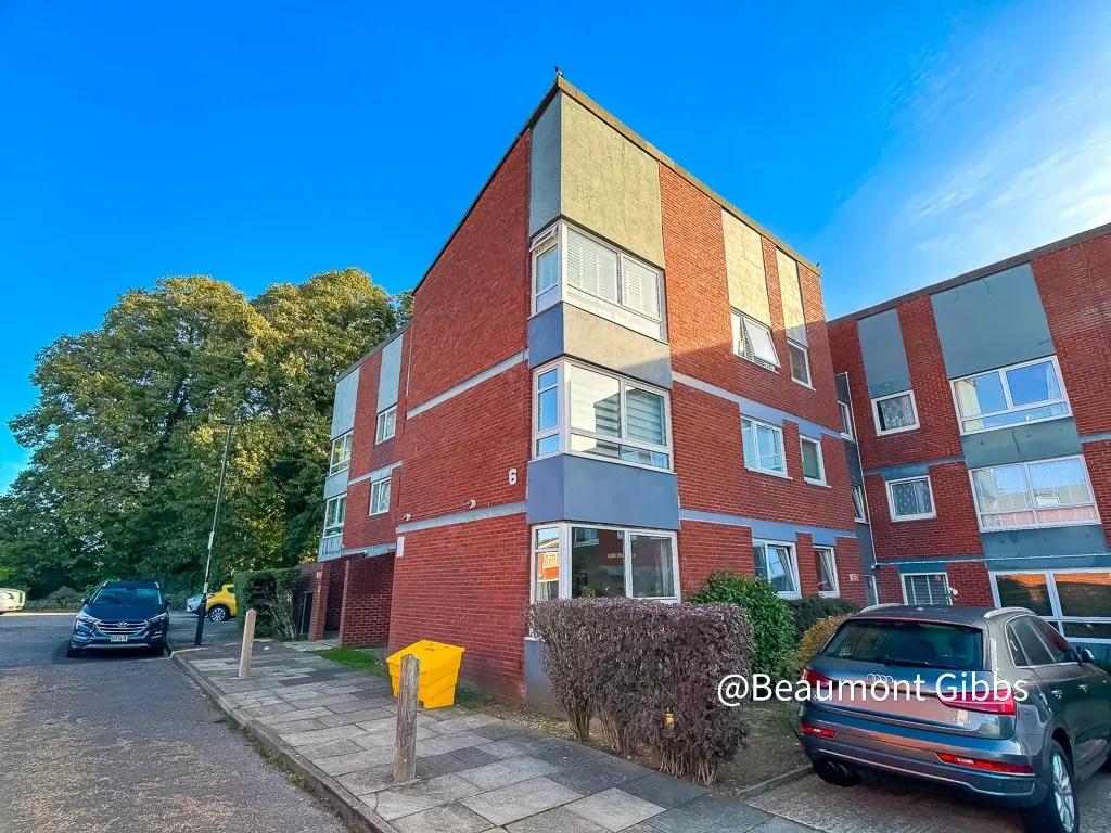 Cleanthus Close, Shooters Hill, SE18, photo 17