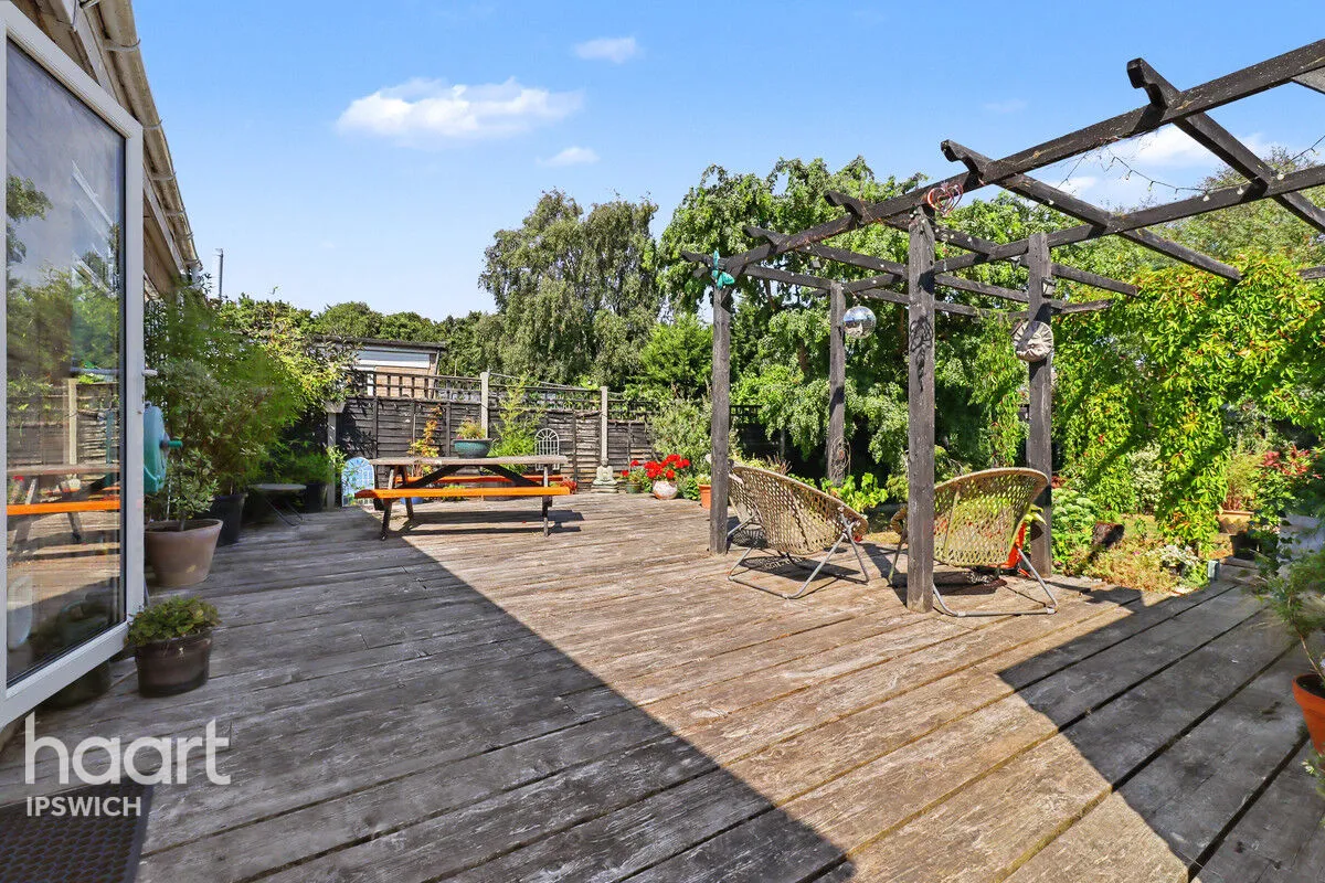 Post Mill Gardens, Woodbridge, IP13, photo 22
