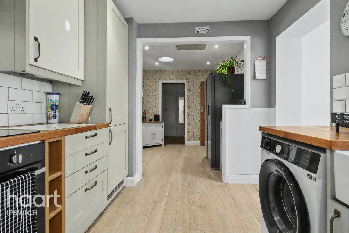Post Mill Gardens, Woodbridge, IP13, photo 7