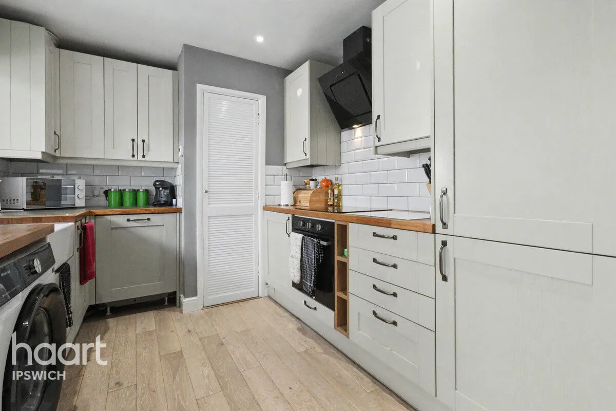 Post Mill Gardens, Woodbridge, IP13, photo 6