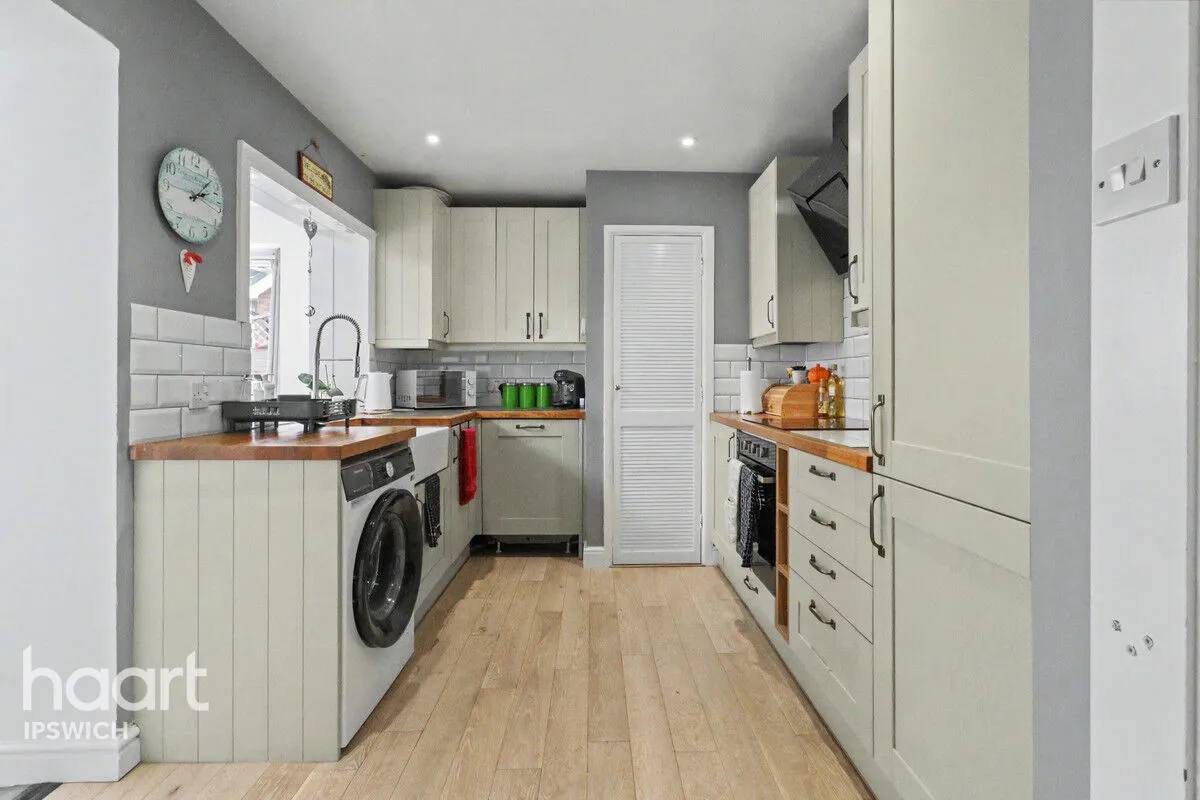 Post Mill Gardens, Woodbridge, IP13, photo 9