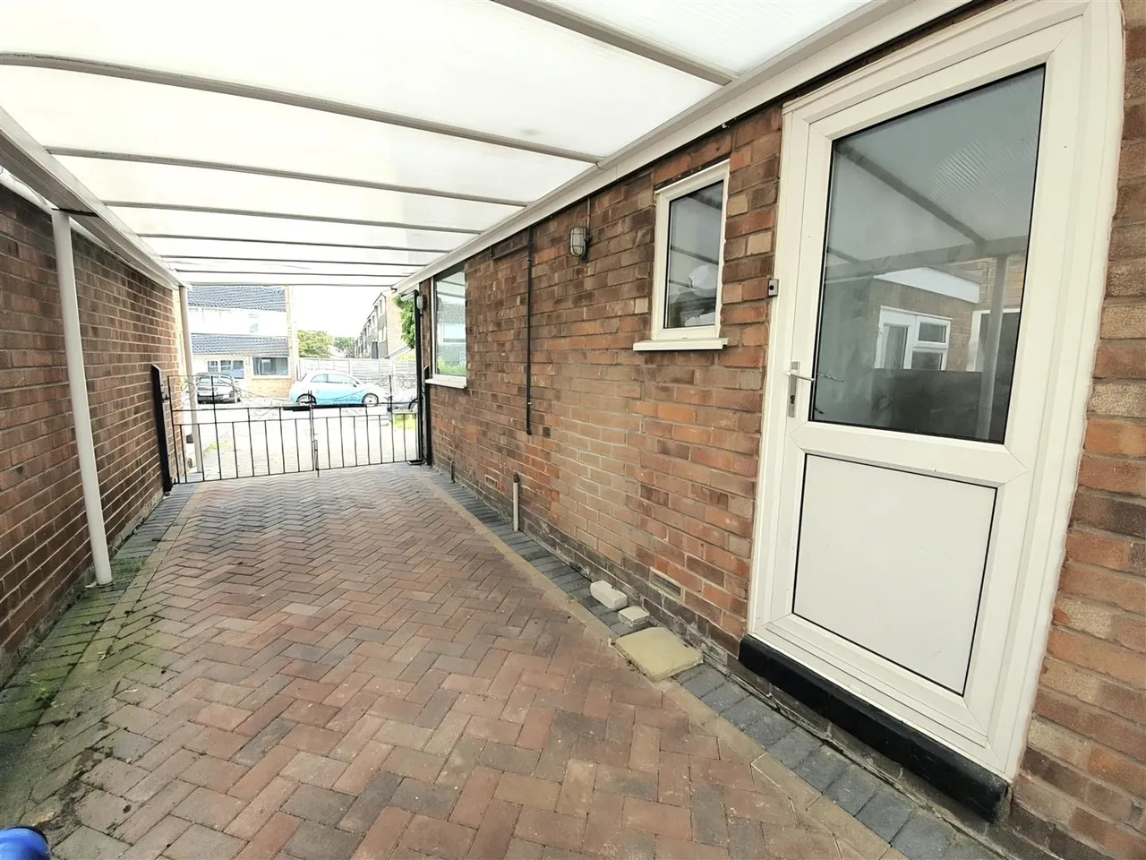Crantock Drive, Heald Green, photo 14