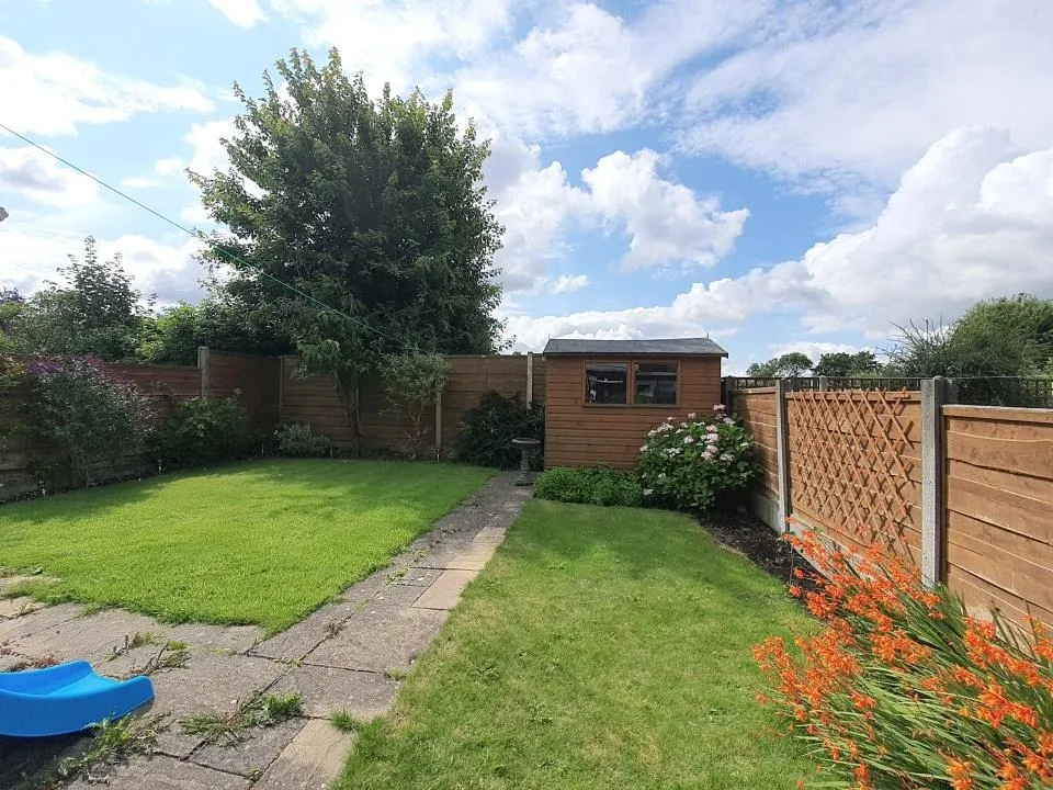 Crantock Drive, Heald Green, photo 12