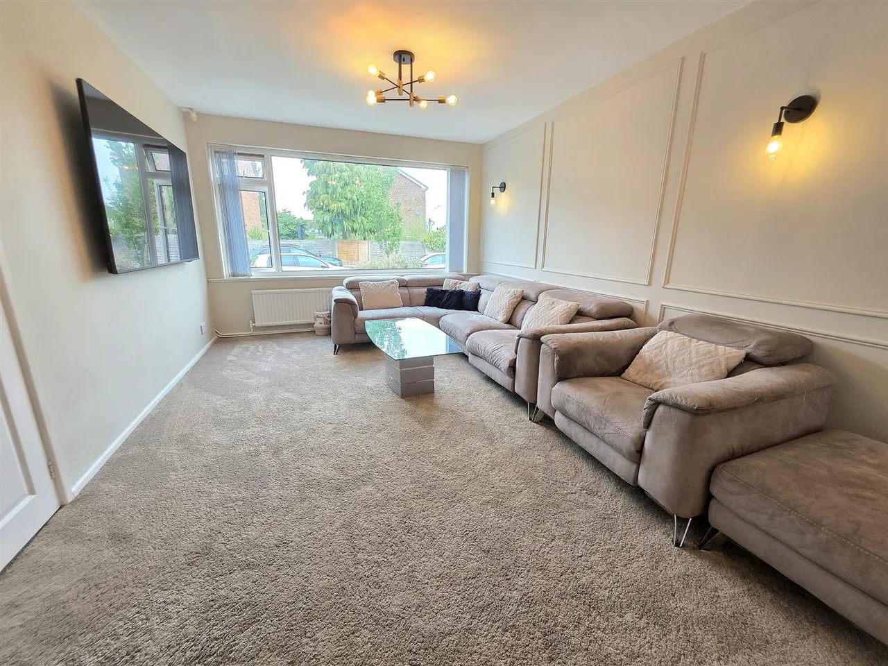 Crantock Drive, Heald Green, photo 2