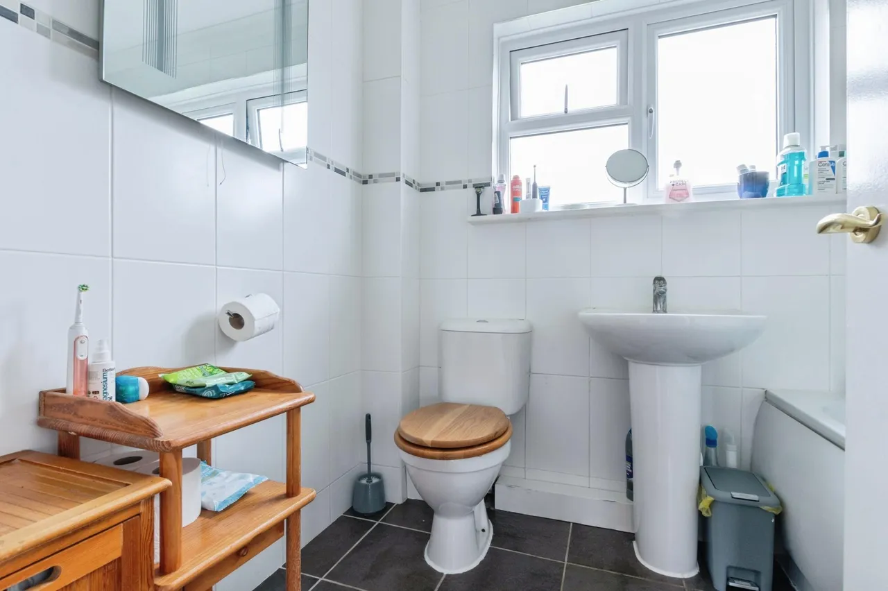 Newton Manor Close, Swanage, BH19, photo 11