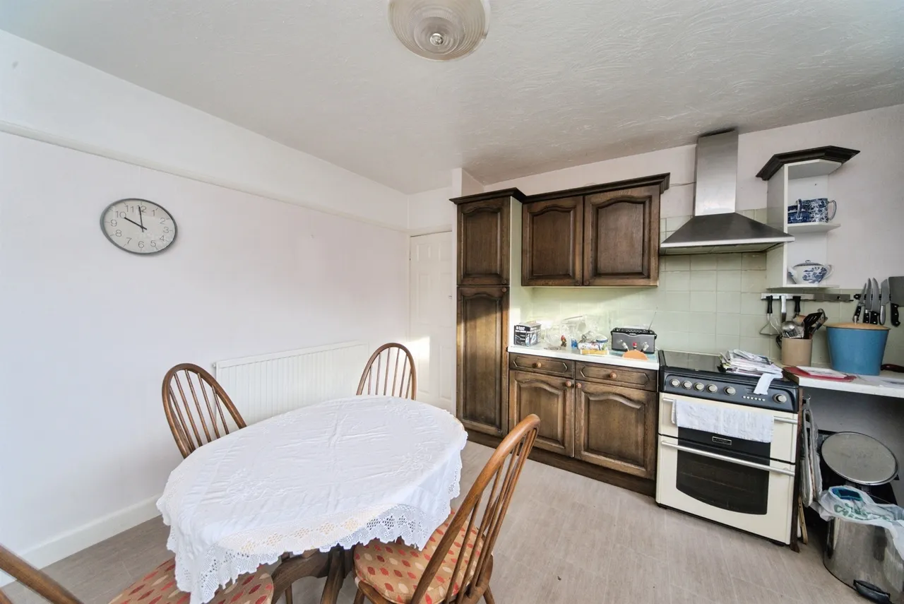 Bancroft Road, Bexhill-On-Sea, photo 6