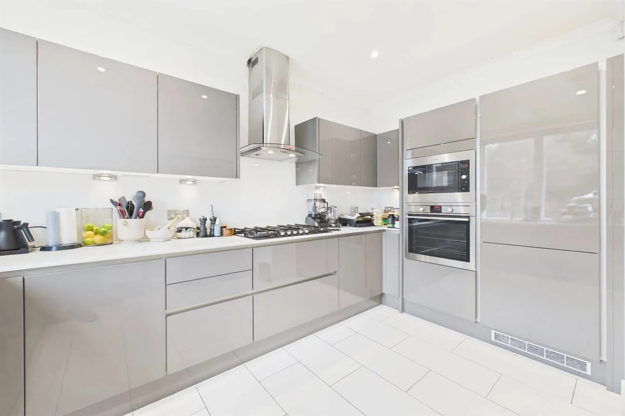 London, SW20 8BZ, photo 5