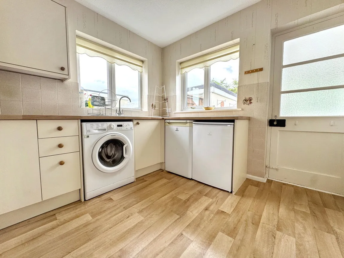 Turnberry Drive, Abergele, Conwy, LL22 7UD, photo 3