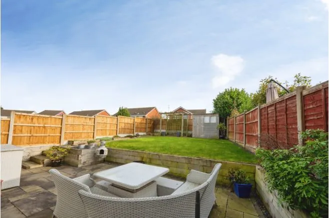 Jackson Close, Tipton, DY4, photo 17