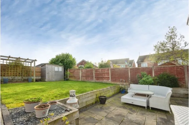 Jackson Close, Tipton, DY4, photo 16