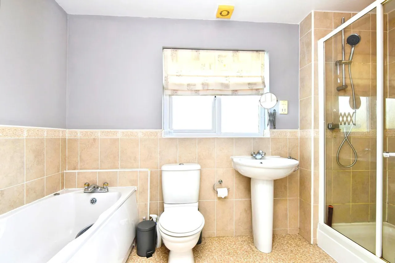 Pennymoor Drive, Middlewich, Cheshire, CW10, photo 34