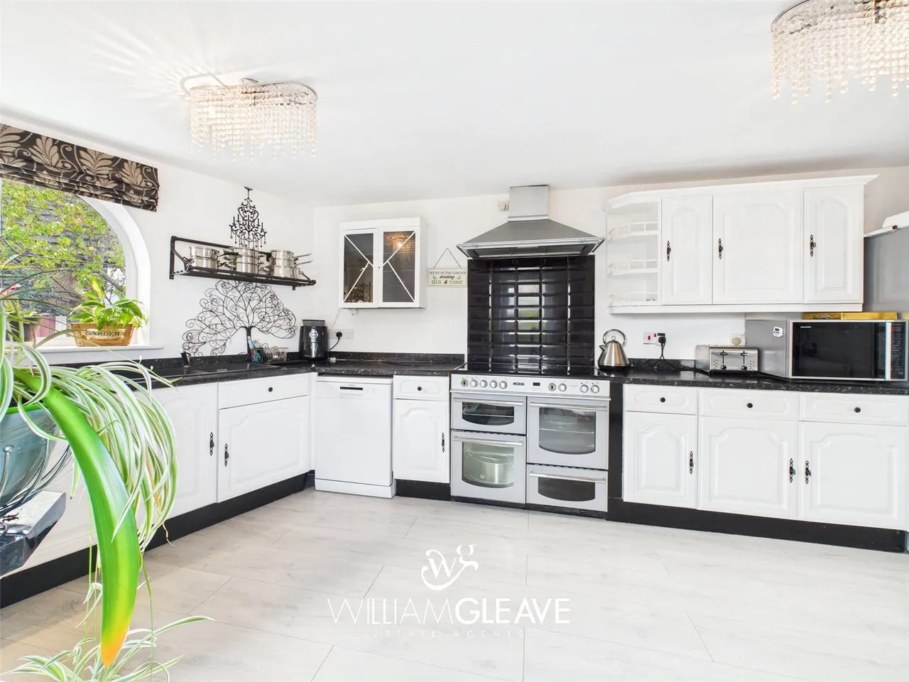 Gamfa Wen Road, Talacre, Holywell, Flintshire, CH8 9RT, photo 4