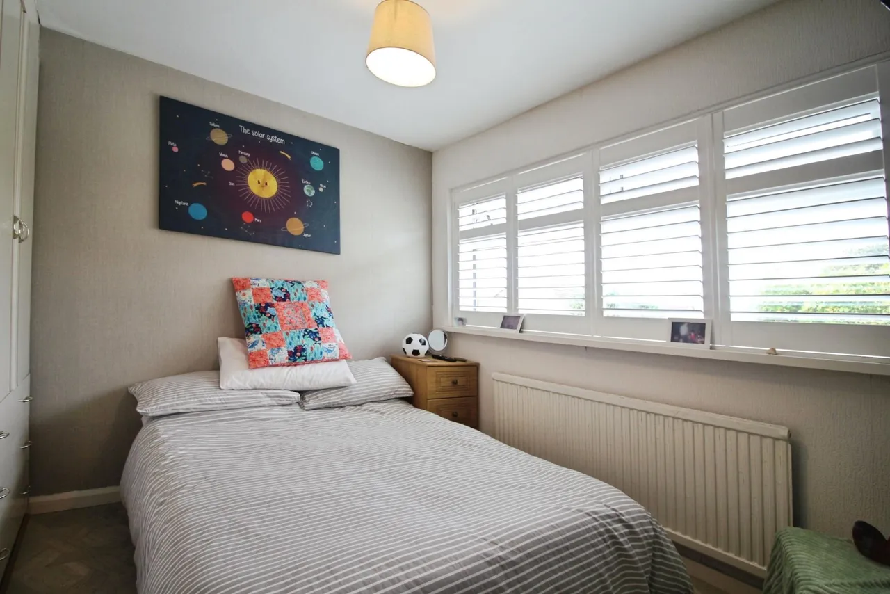 Fairfield Avenue, Heckmondwike, WF16, photo 10