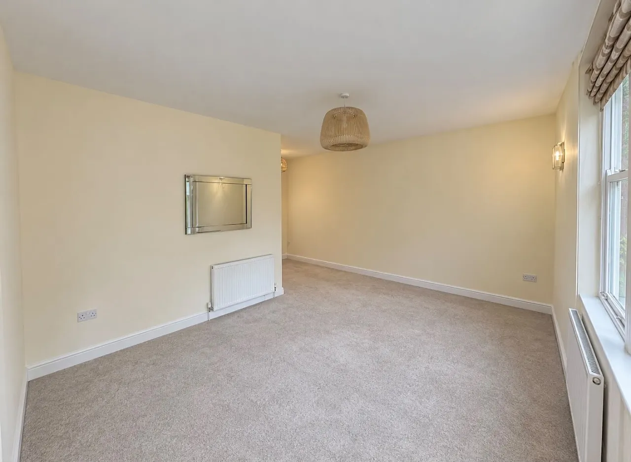 Grove Road, Ilkley, LS29, photo 5