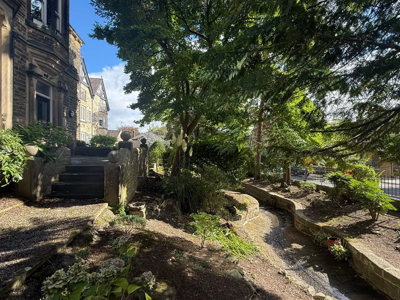 Grove Road, Ilkley, LS29, photo 13