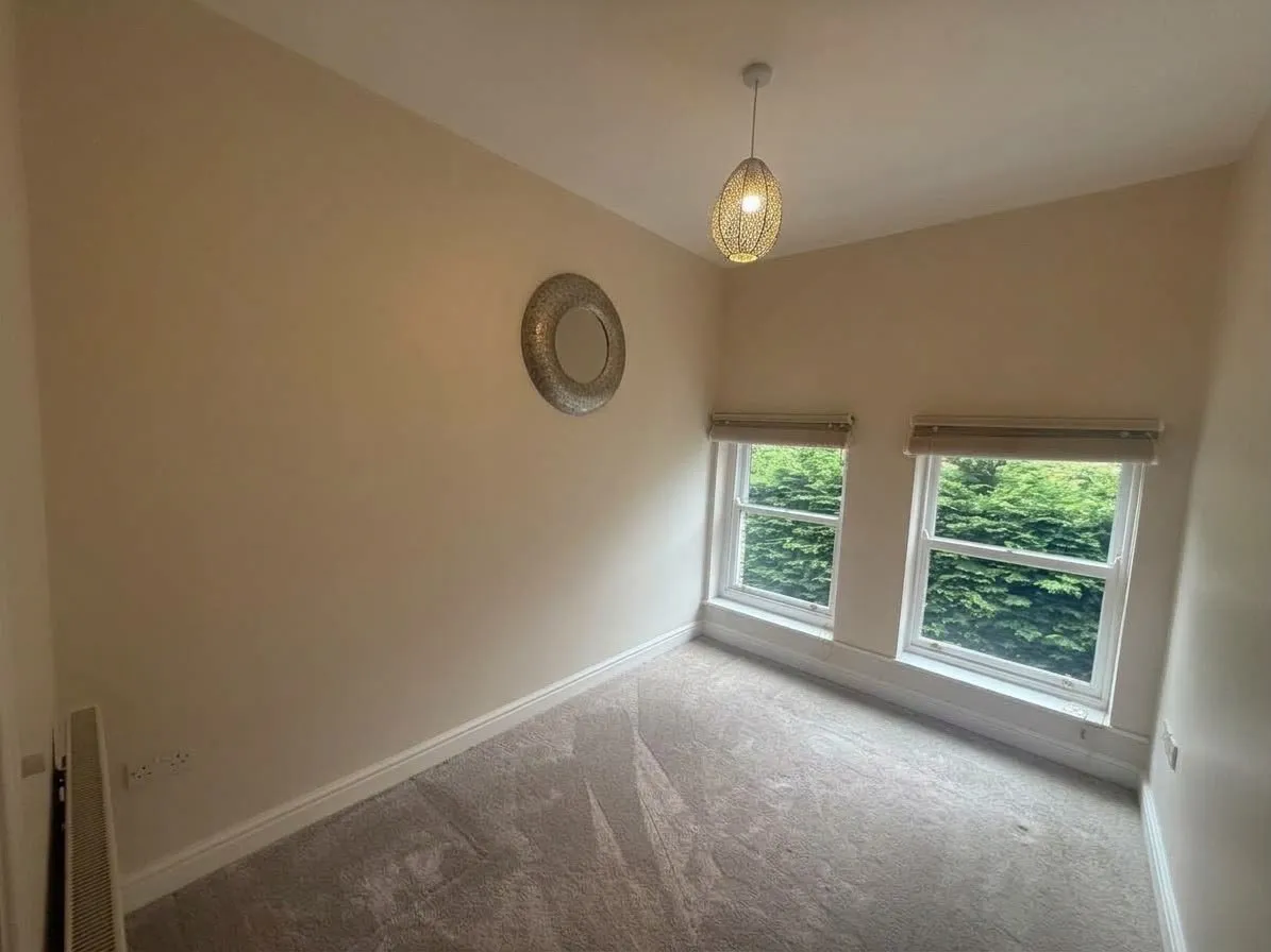 Grove Road, Ilkley, LS29, photo 8