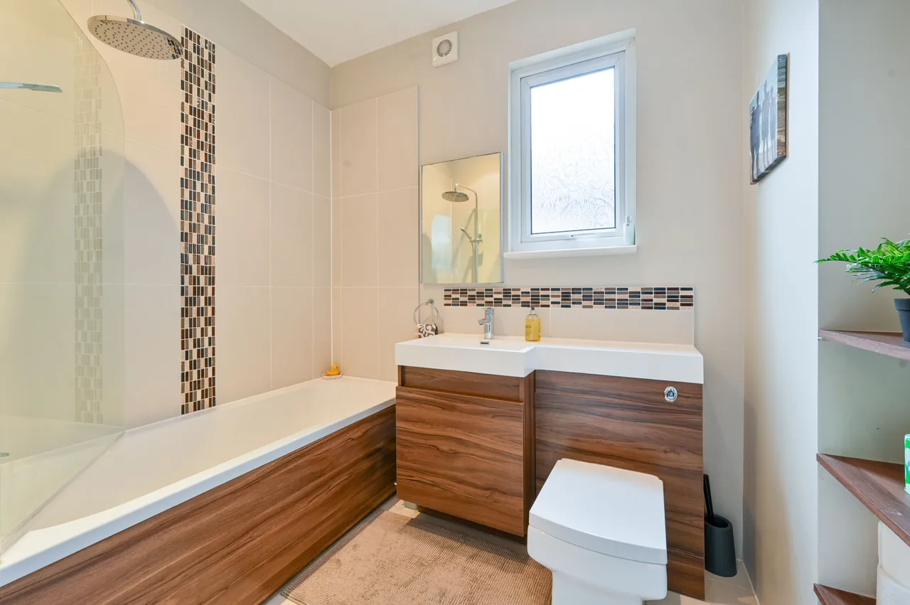 New Malden, KT3, photo 10