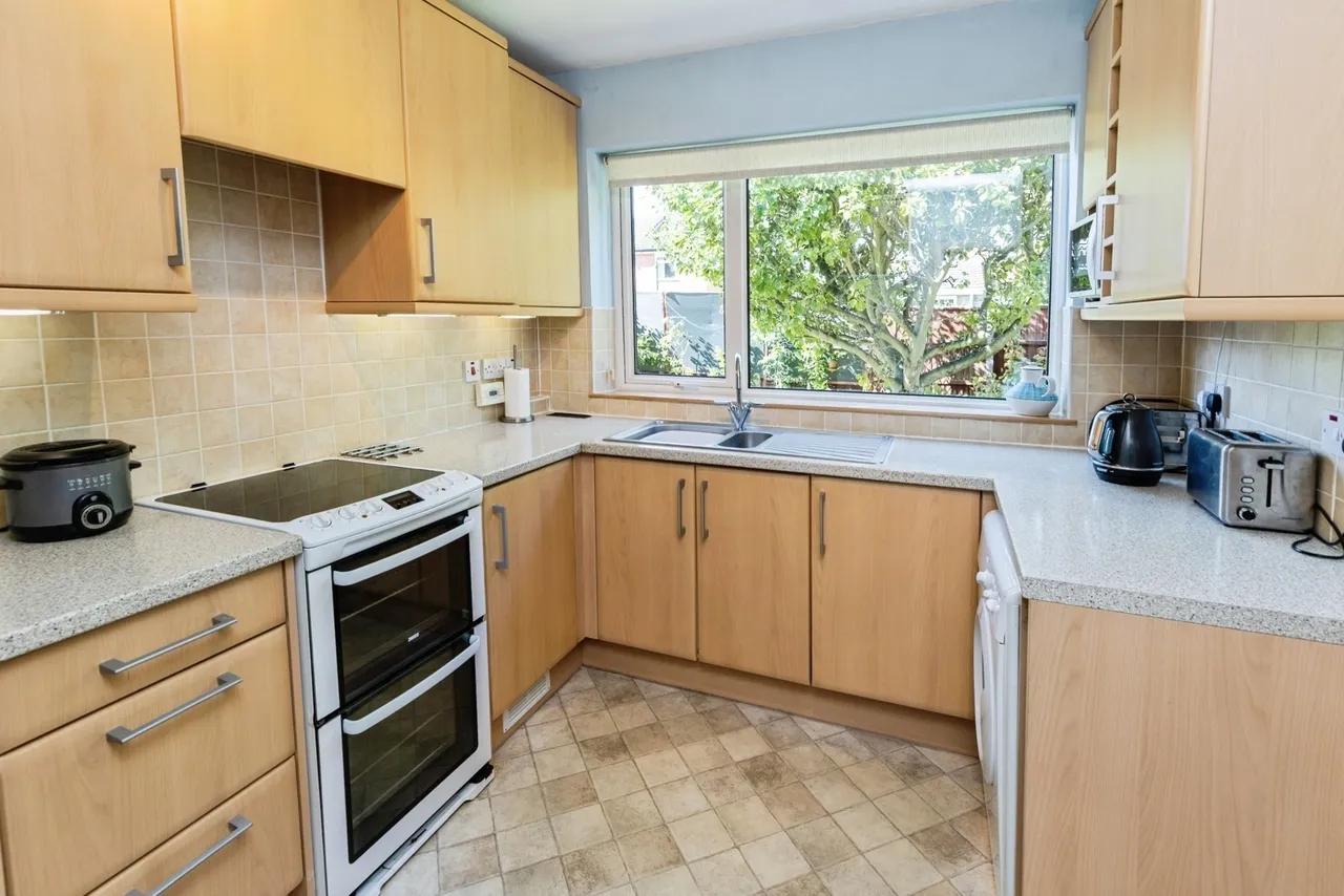 Cotebrook Drive, Upton, CH2, photo 9