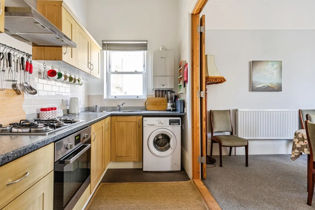 St. Margarets Road, St. Leonards-On-Sea, TN37, photo 5
