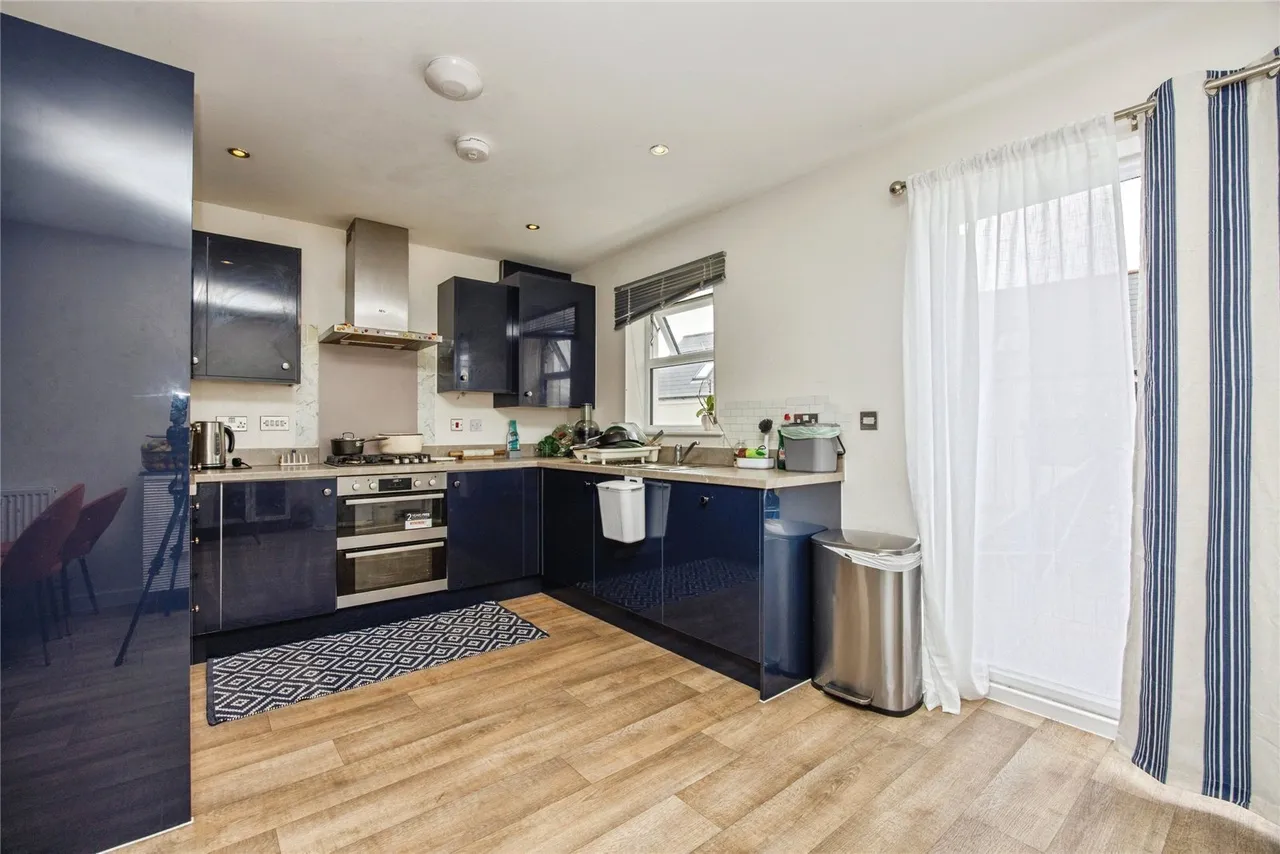 Mahogany Walk, Bodmin, PL31, photo 2
