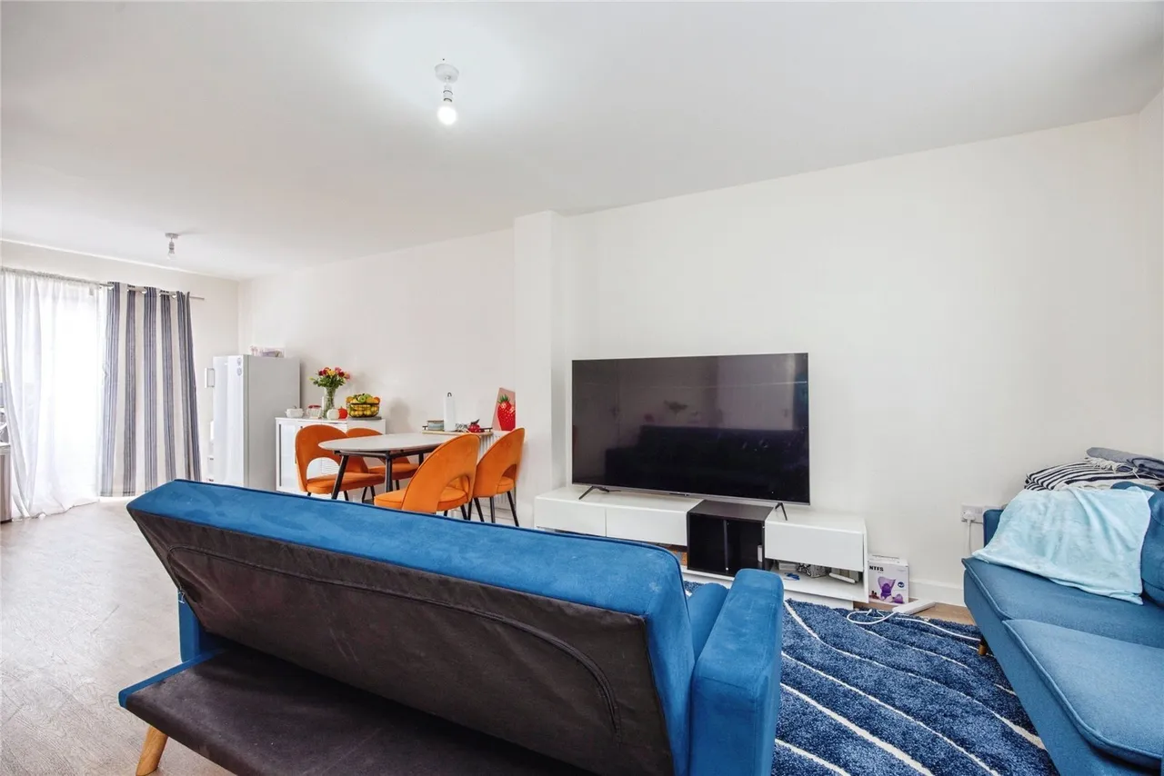 Mahogany Walk, Bodmin, PL31, photo 4