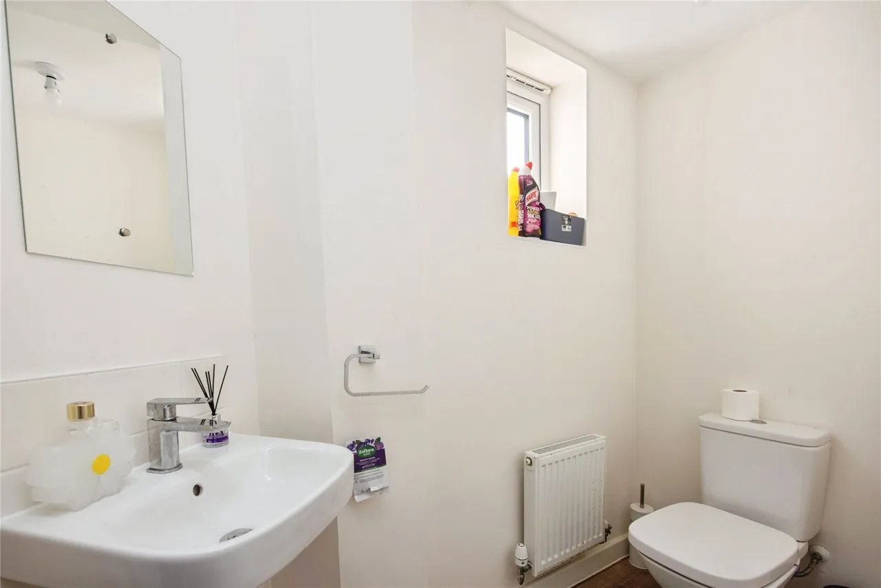 Mahogany Walk, Bodmin, PL31, photo 9