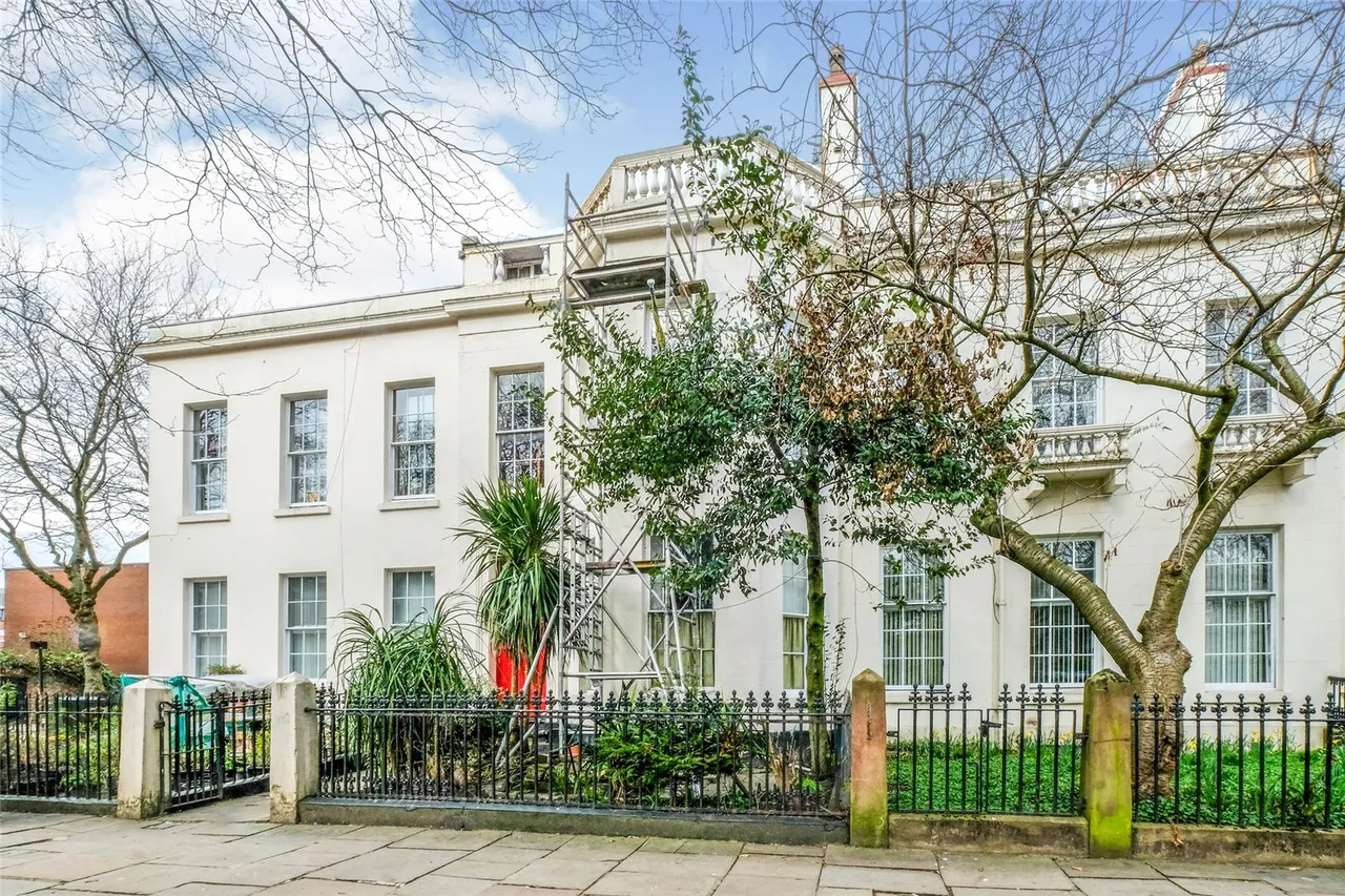 7 bed property for sale, Falkner Square, Liverpool, L8