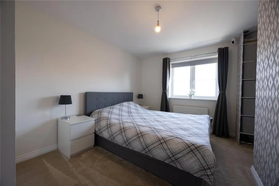 Barnaby Road, Bishops Cleeve, GL52, photo 6