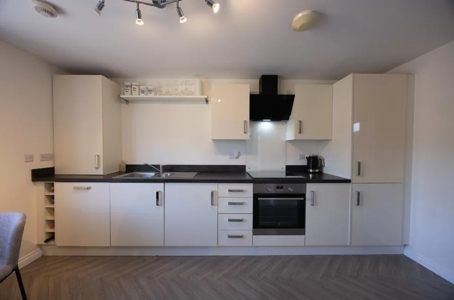 Barnaby Road, Bishops Cleeve, GL52, photo 4
