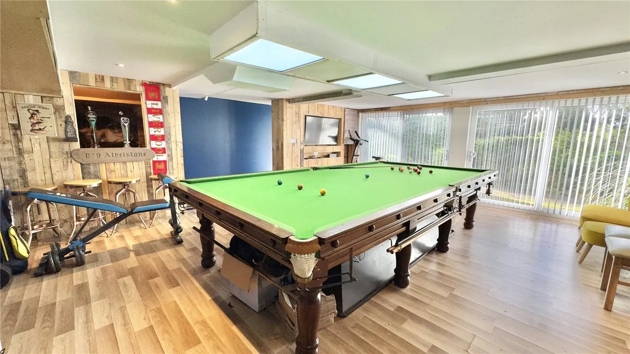 West Close, Prenton, CH43, photo 14